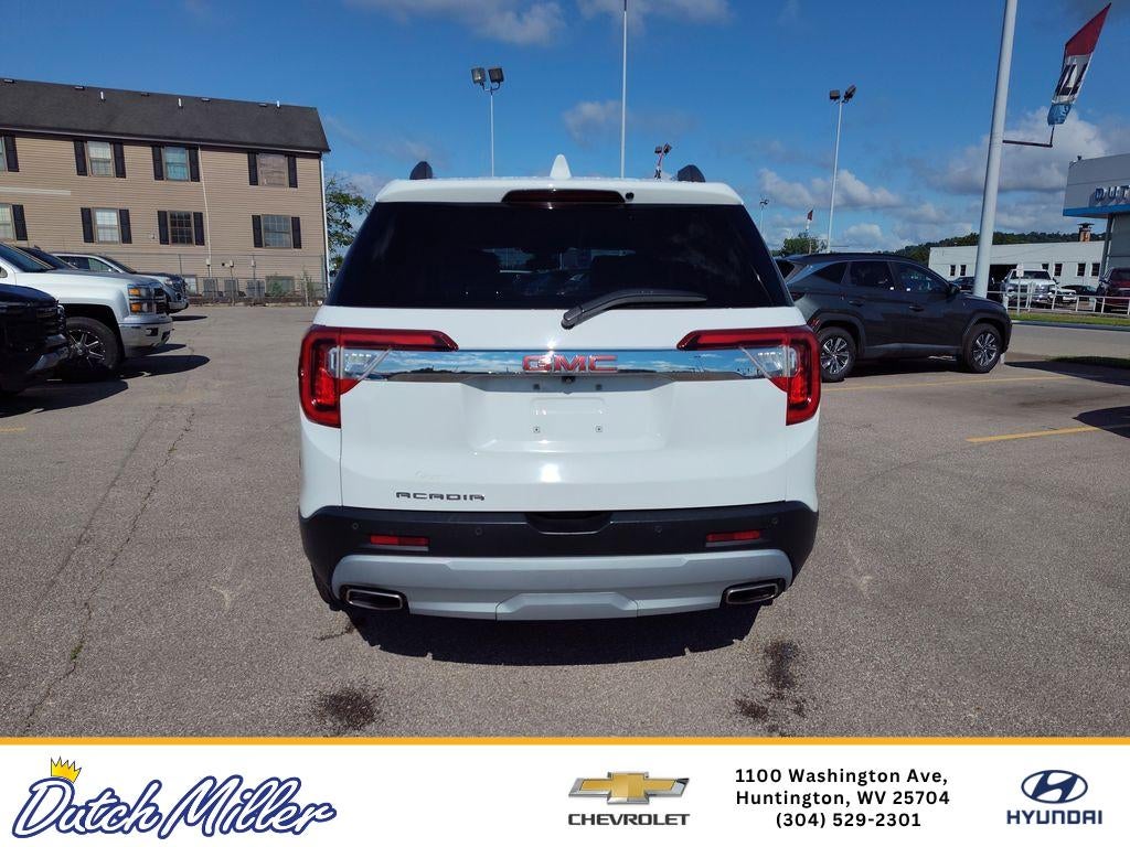 2023 GMC Acadia SLT