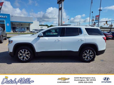 2023 GMC Acadia SLT