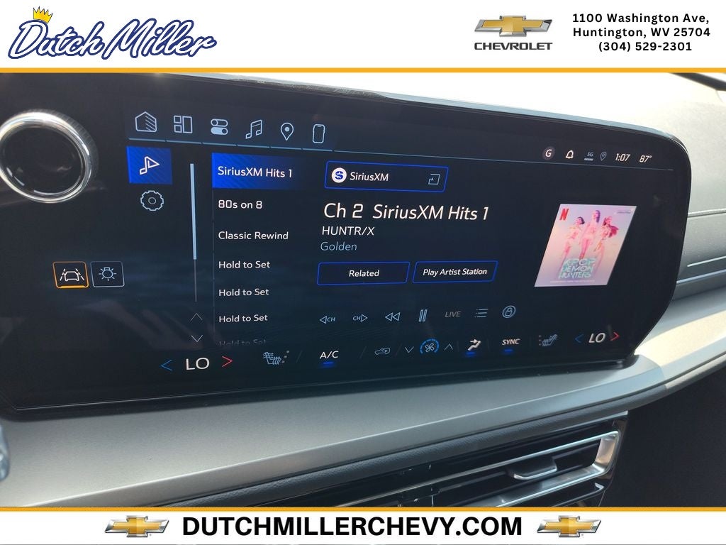2027 Chevrolet Traverse LT