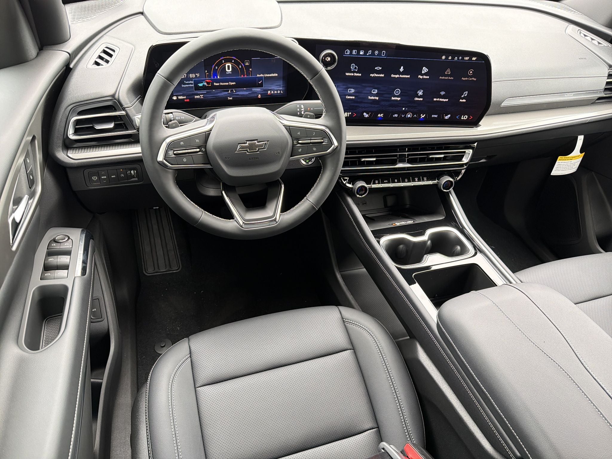 2027 Chevrolet Traverse LT