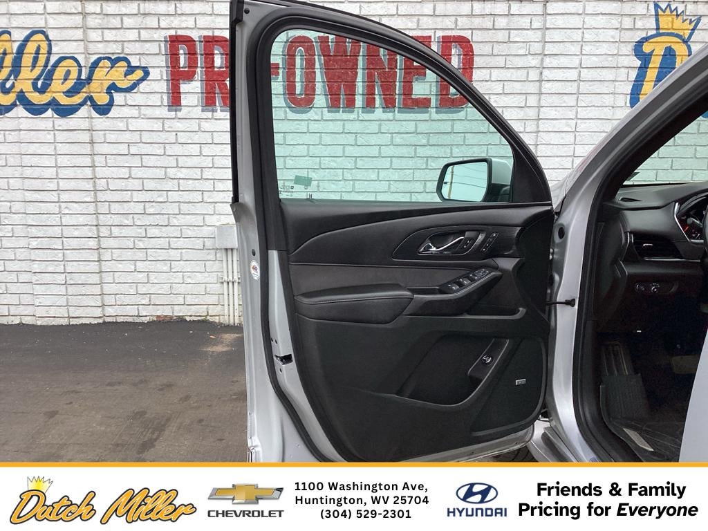 2022 Chevrolet Traverse High Country