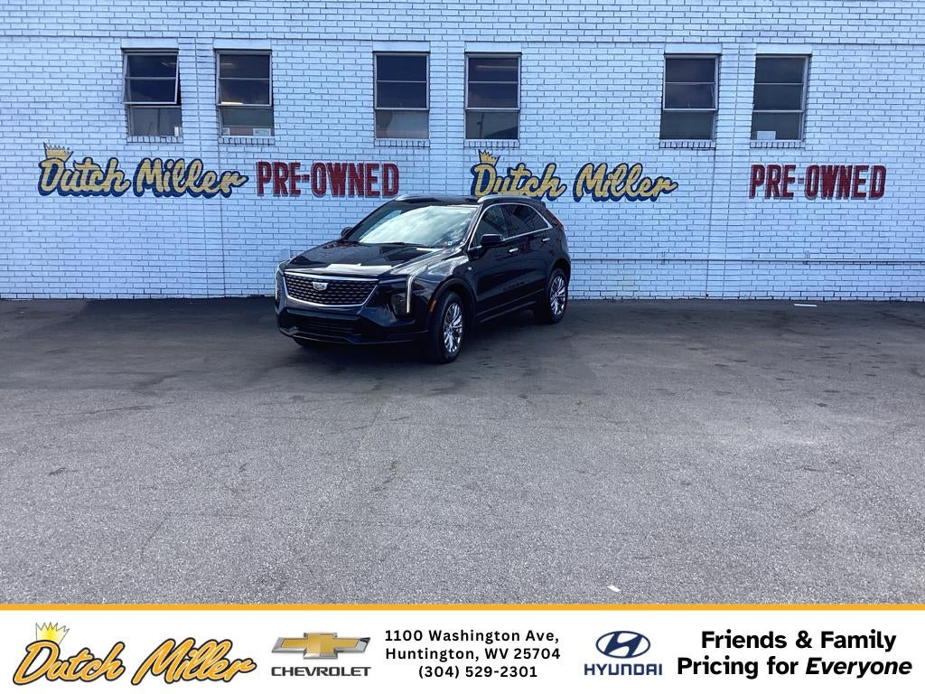 2024 Cadillac XT4 Premium Luxury