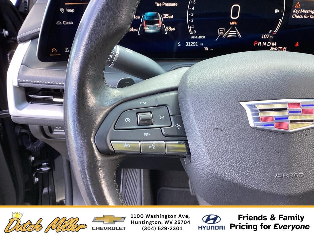 2024 Cadillac XT4 Premium Luxury