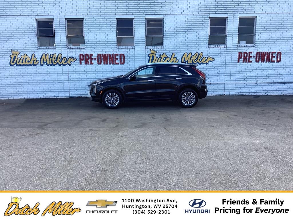 2024 Cadillac XT4 Premium Luxury