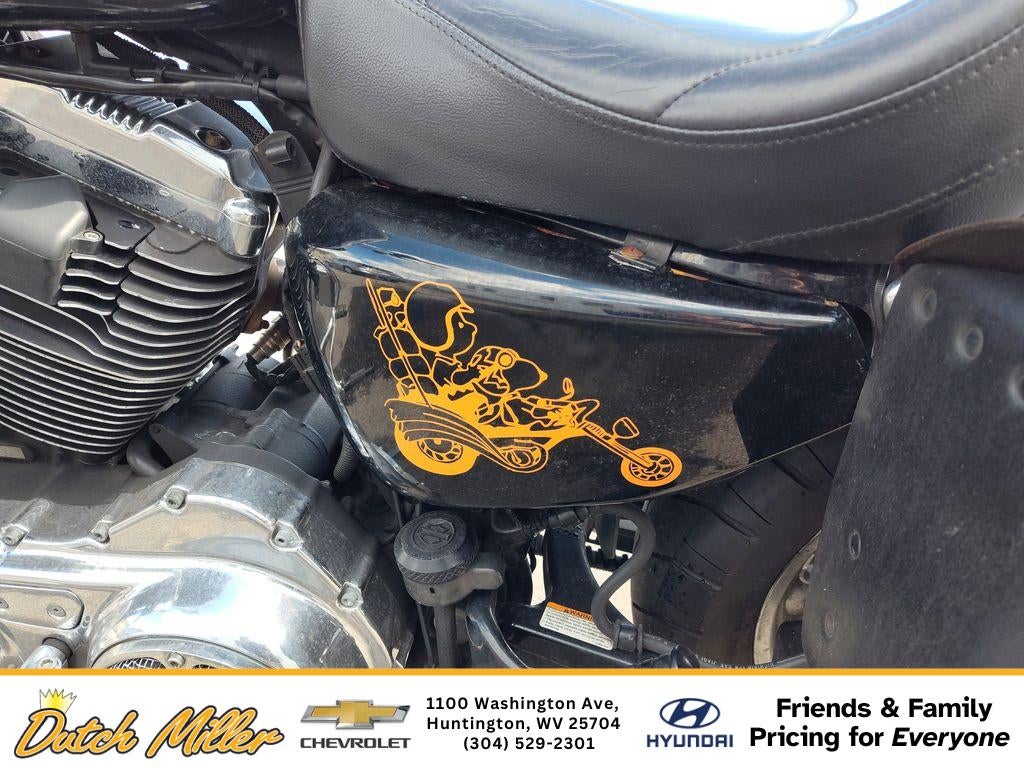 2009 HARLEY DAVIDSON XL 1200C Base