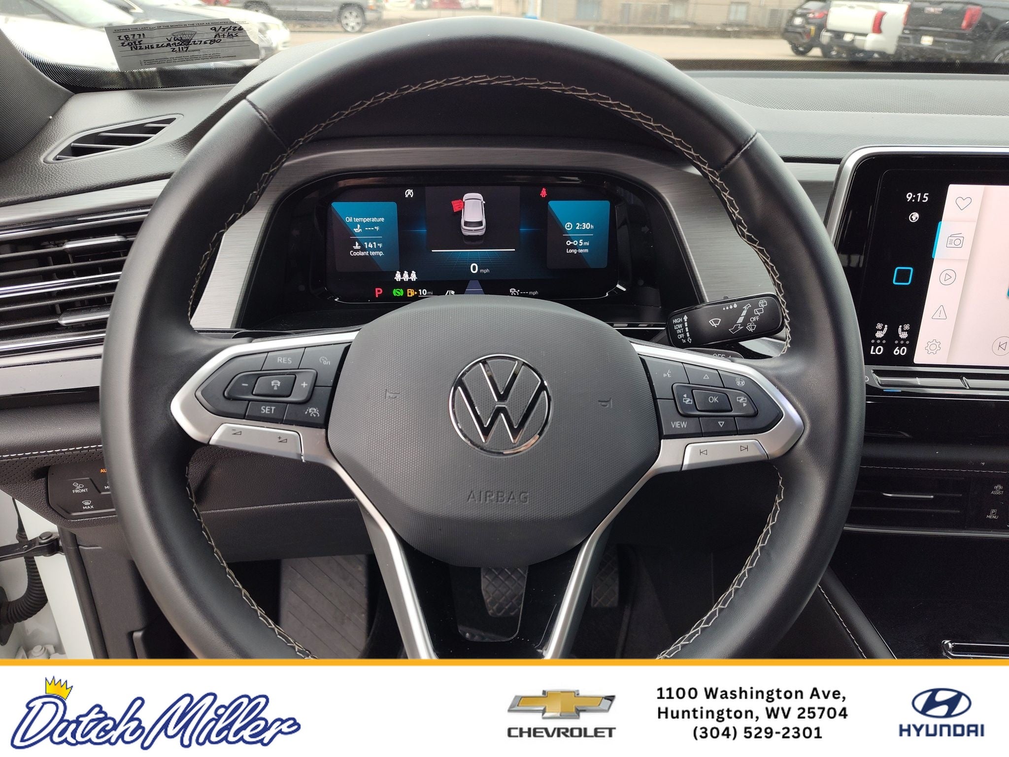 2025 Volkswagen Atlas Cross Sport 2.0T SE w/Technology
