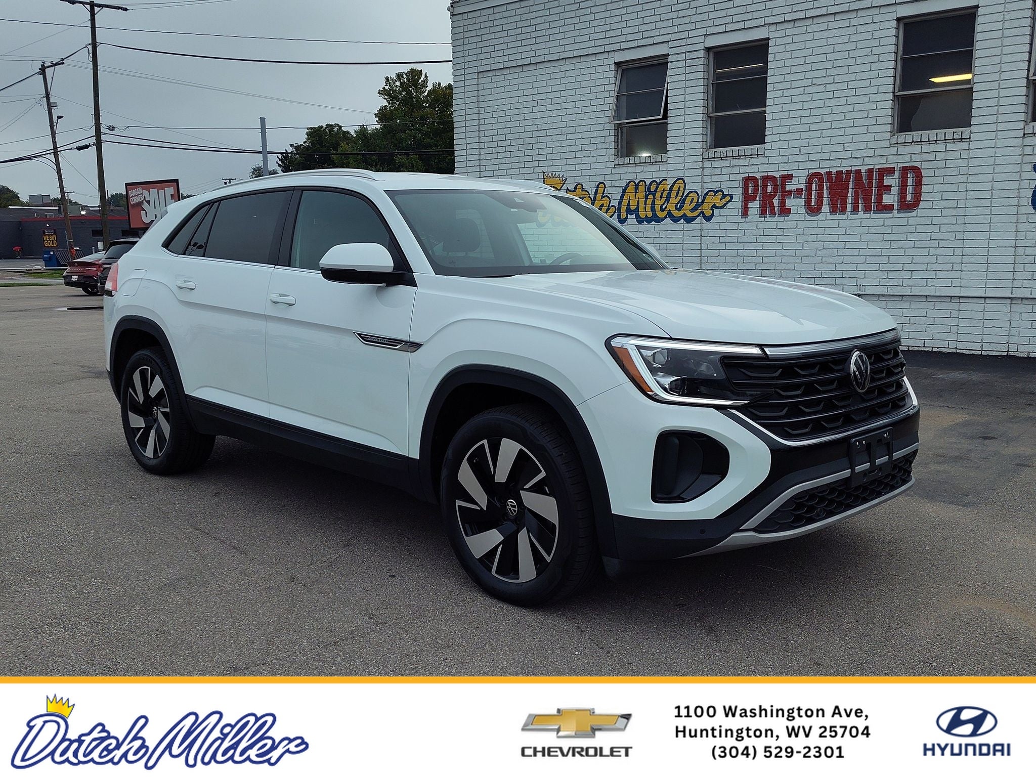 2025 Volkswagen Atlas Cross Sport 2.0T SE w/Technology