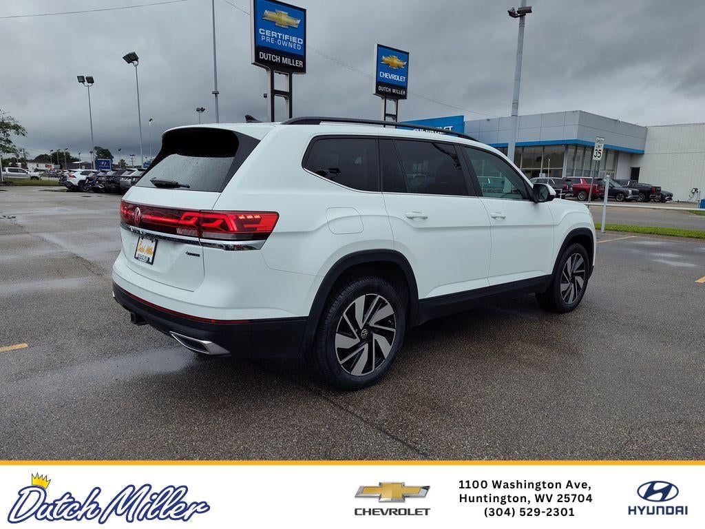 2025 Volkswagen Atlas 2.0T SE w/Technology