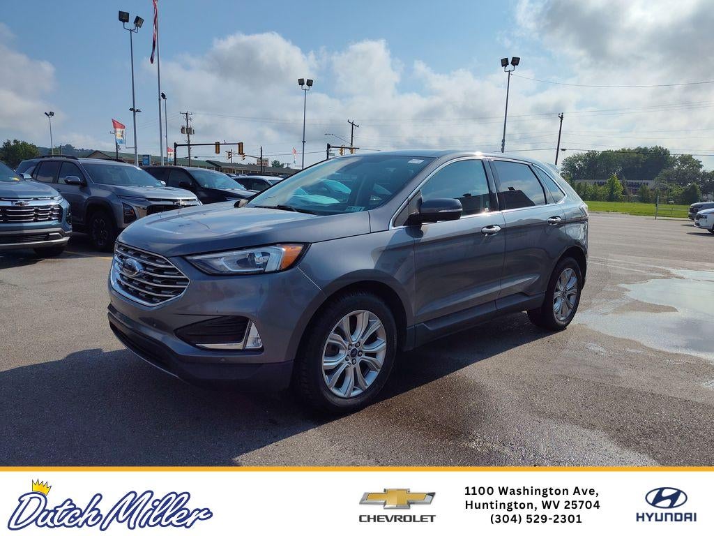 2022 Ford Edge Titanium