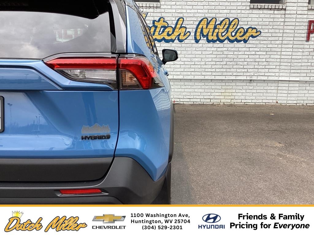 2023 Toyota RAV4 Hybrid XLE