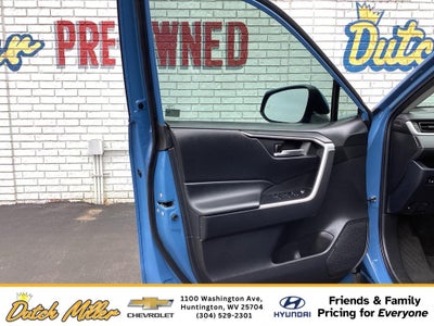 2023 Toyota RAV4 Hybrid XLE