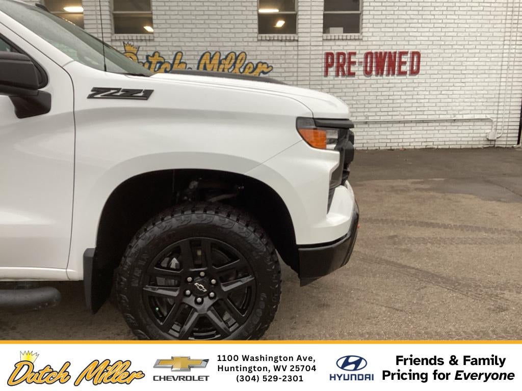 2024 Chevrolet Silverado 1500 Custom Trail Boss