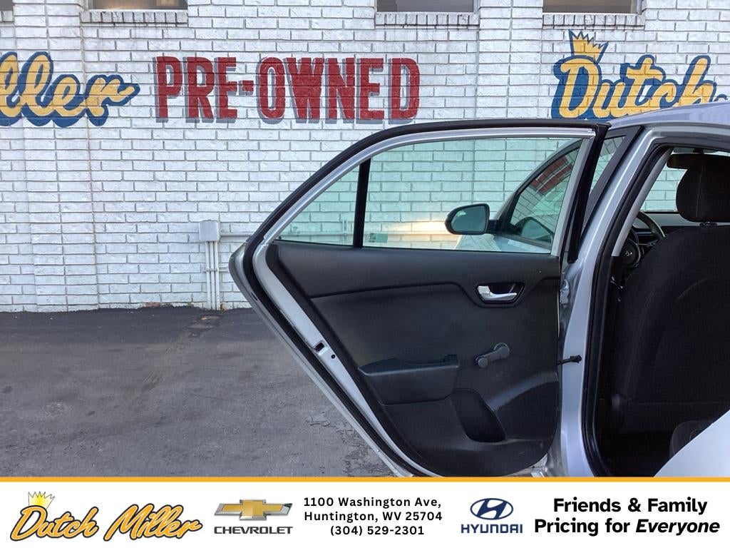 2018 Kia Rio 5-Door LX