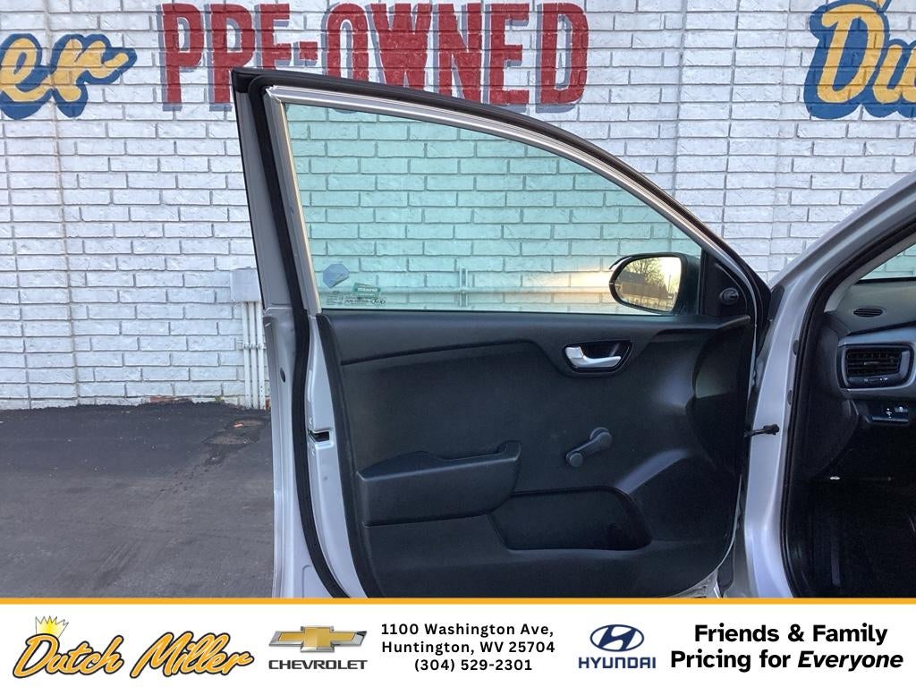 2018 Kia Rio 5-Door LX