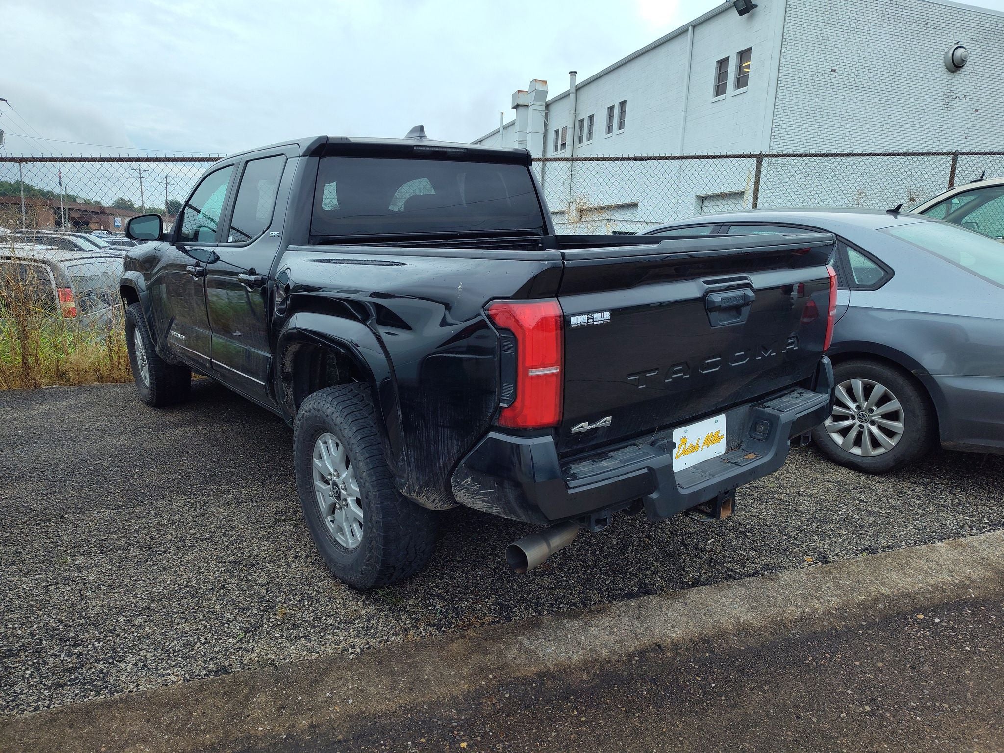 2024 Toyota Tacoma 4WD SR5