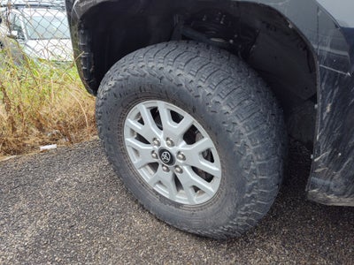 2024 Toyota Tacoma 4WD SR5