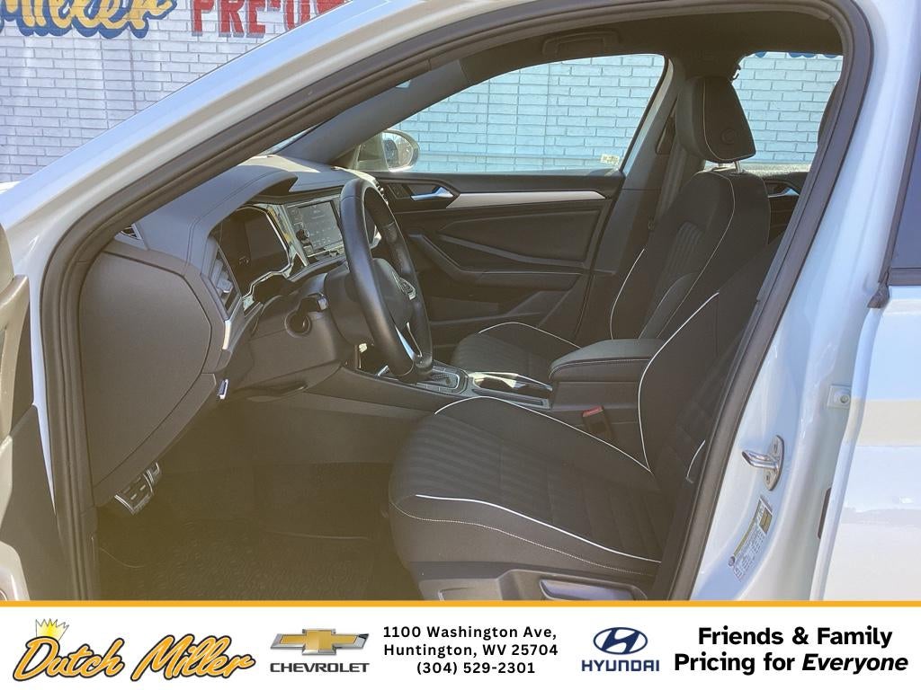 2024 Volkswagen Jetta Sport