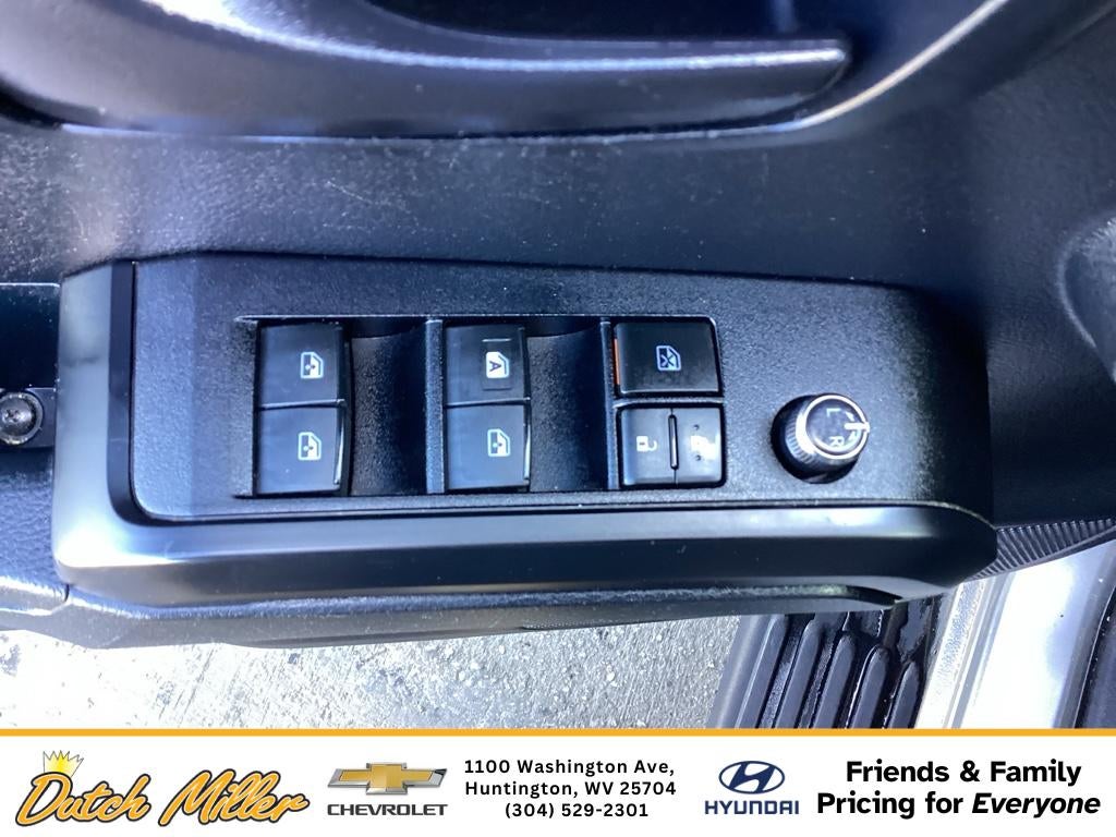 2018 Toyota Tacoma SR