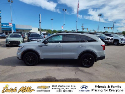 2022 Kia Sorento X-Line S