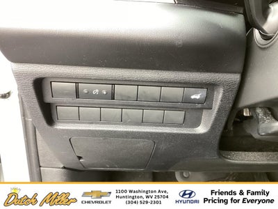 2023 Mitsubishi Outlander SEL