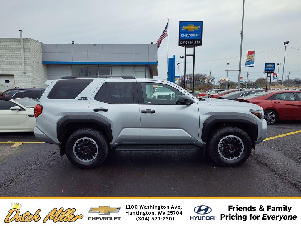 2025 Toyota 4Runner SR5