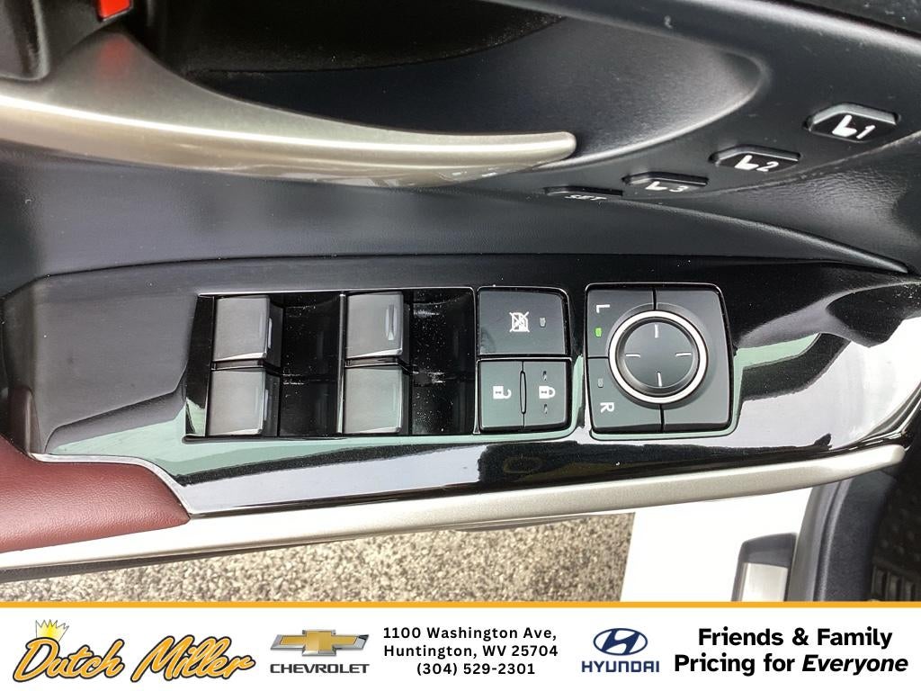 2019 Lexus IS IS 300