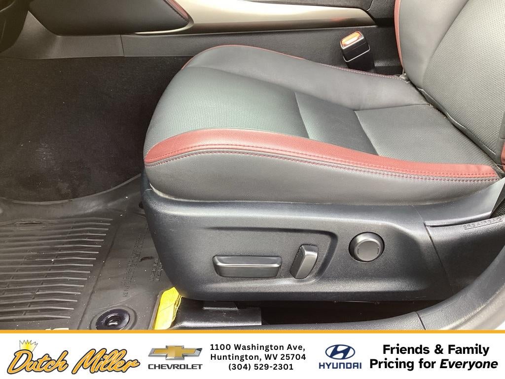 2019 Lexus IS IS 300