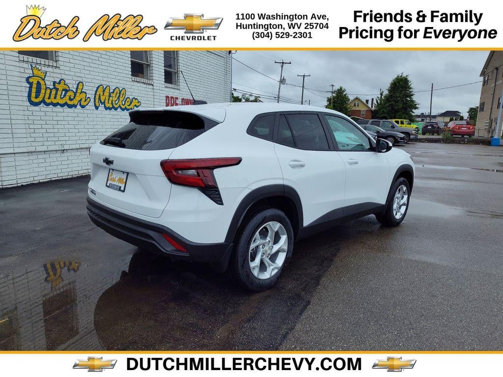 2026 Chevrolet Trax LS