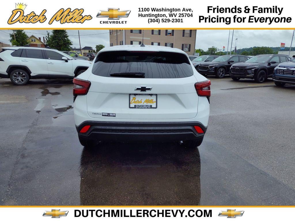 2026 Chevrolet Trax LS