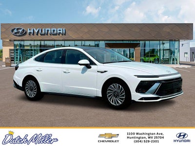 2025 Hyundai Sonata Hybrid Limited