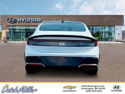 2025 Hyundai Sonata Hybrid Limited