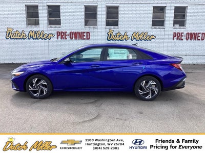 2025 Hyundai Elantra SEL Sport
