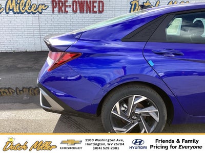 2025 Hyundai Elantra SEL Sport