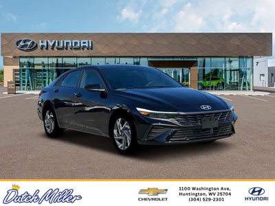2025 Hyundai Elantra Hybrid SEL Sport
