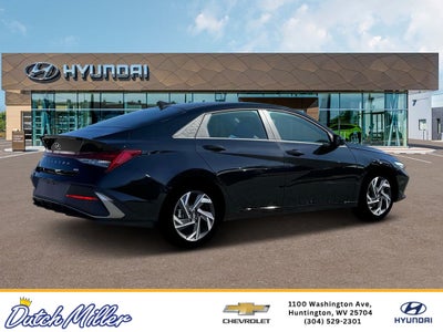 2025 Hyundai Elantra Hybrid SEL Sport