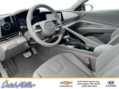 2025 Hyundai Elantra Hybrid SEL Sport