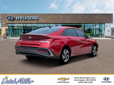 2025 Hyundai Elantra Hybrid SEL Sport