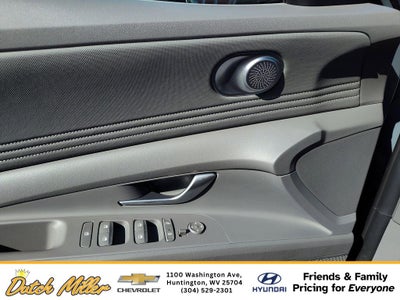 2022 Hyundai Elantra SEL